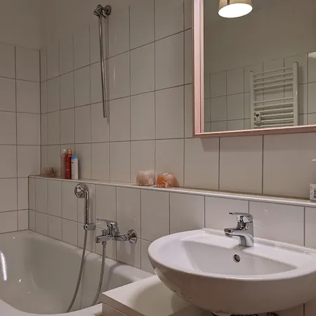 Bedroom In Centrum